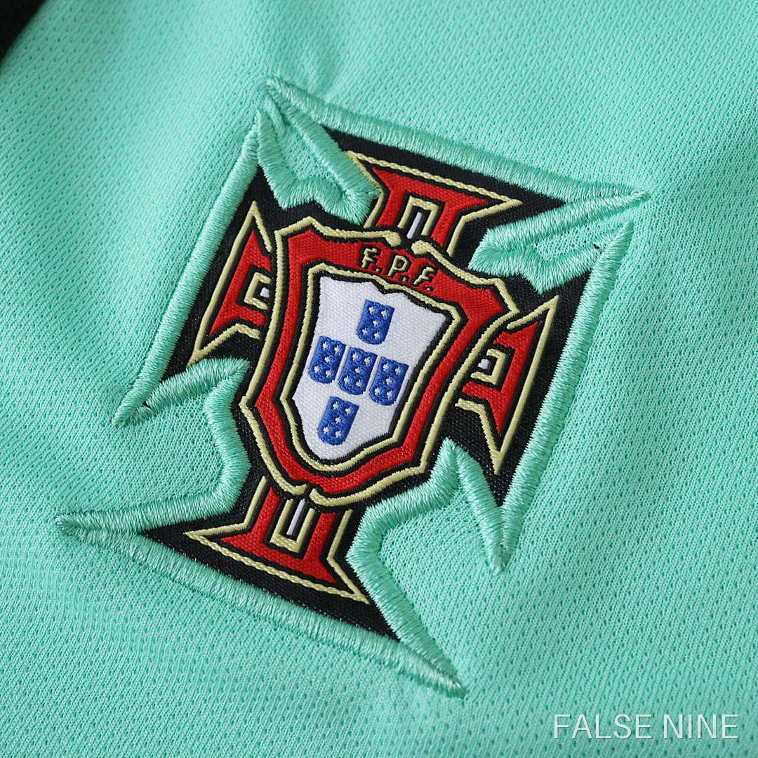 2016 Portugal away retro Kids kit, photo 10