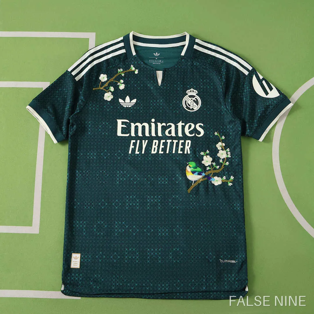Real Madrid 26/27 Away Shirt (Player Version), photo 1