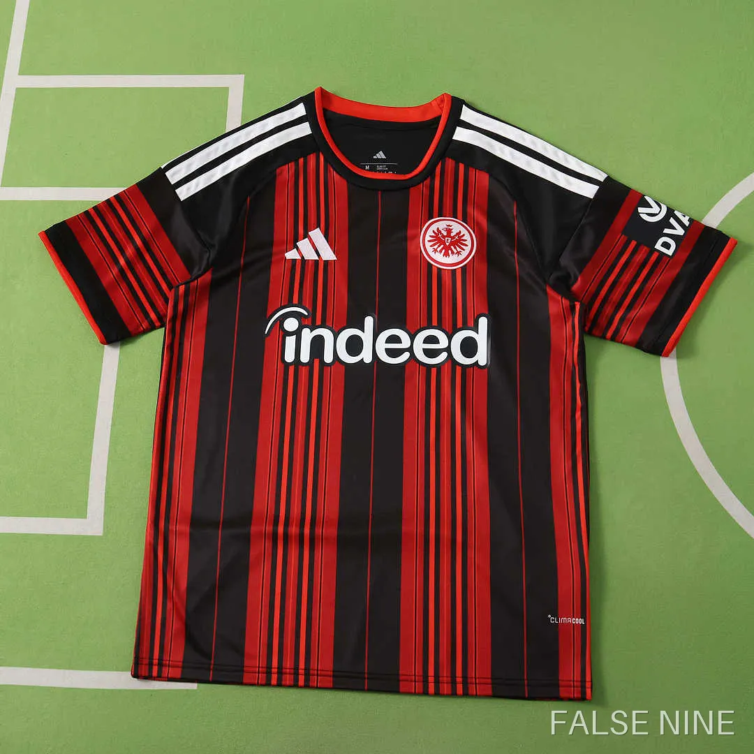 Eintracht Frankfurt 26/27 Home Shirt (Fan Version), photo 1