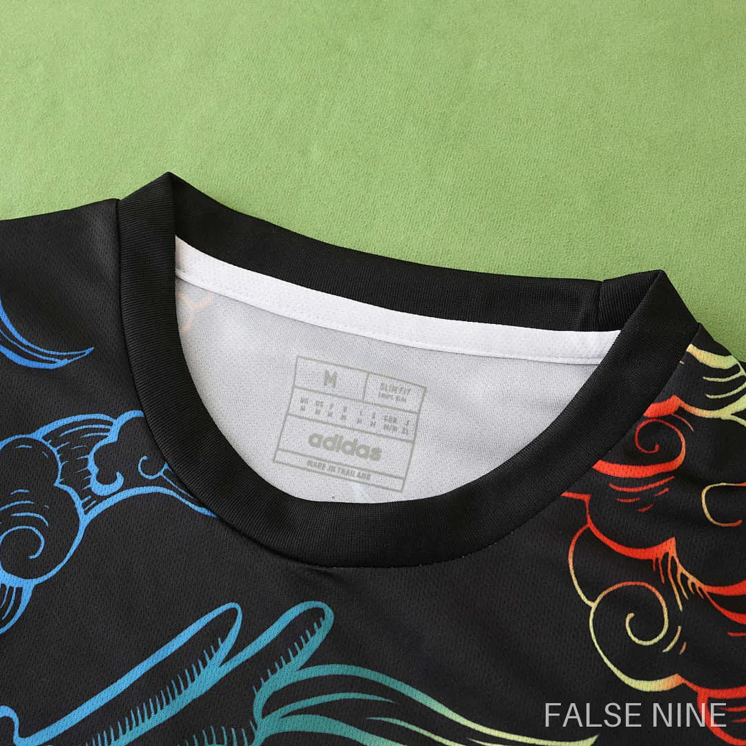 Real Madrid 24/25 Concept Shirt (Fan Version), photo 2