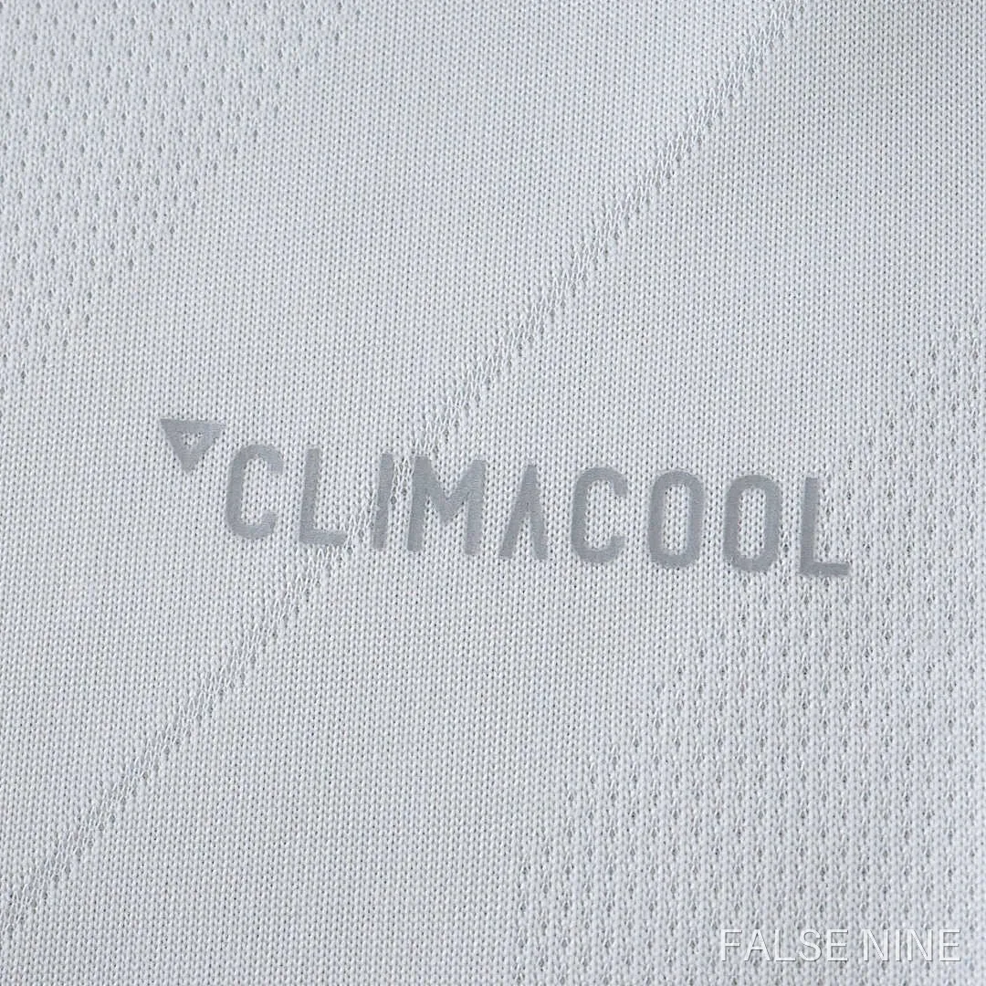 Real Madrid 17/18 Home Kids Kit (Retro), photo 11