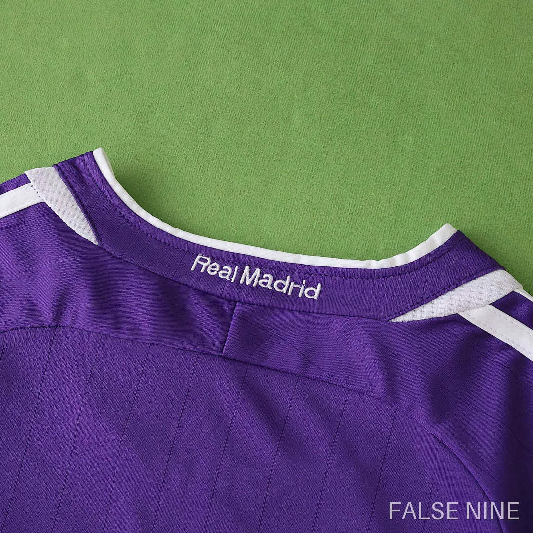 Real Madrid 2006 Third Shirt (Kids Retro), photo 16