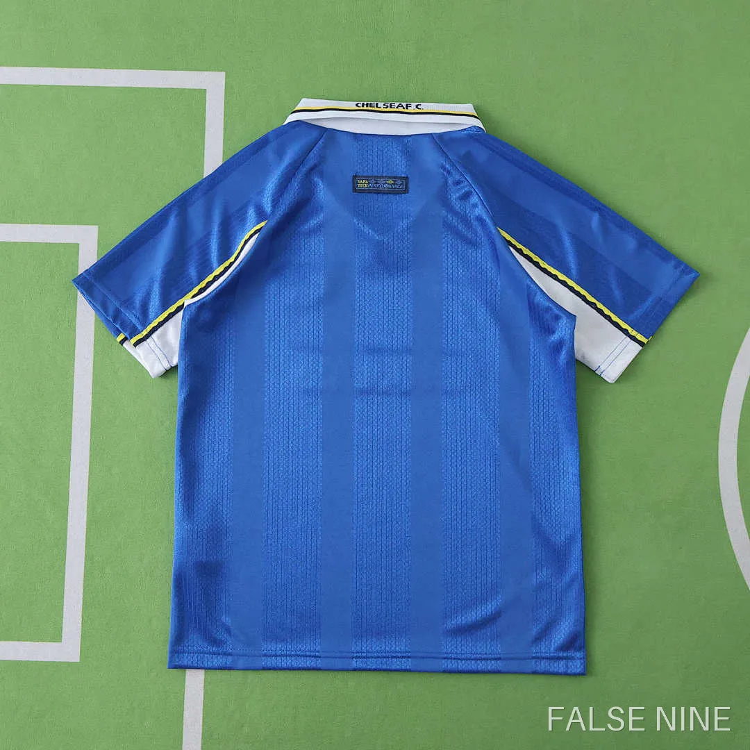 Chelsea 1997-99 Home Kids Kit, photo 21