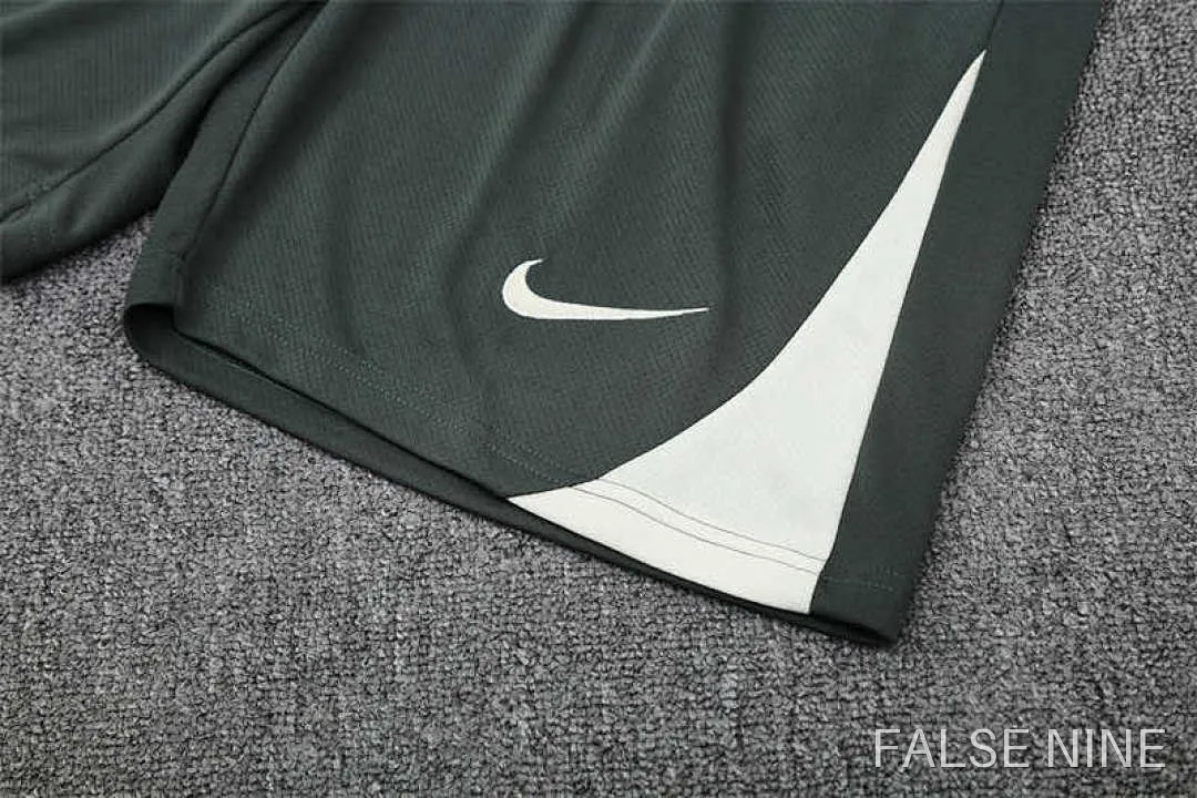 Chelsea 25/26 Training Kit (Fan Version), photo 13
