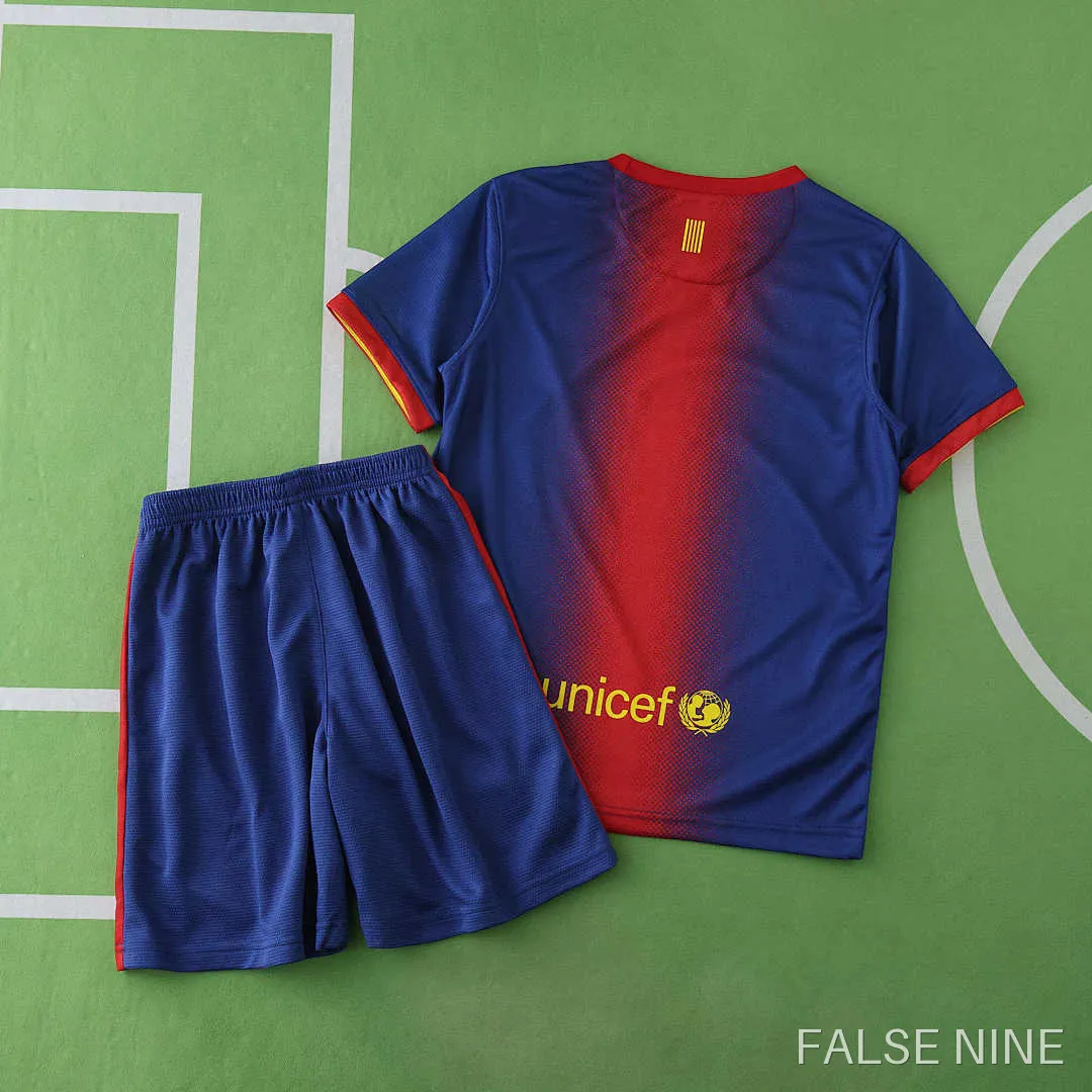 12/13 FC Barcelona / Barça home retro Kids kit, photo 24