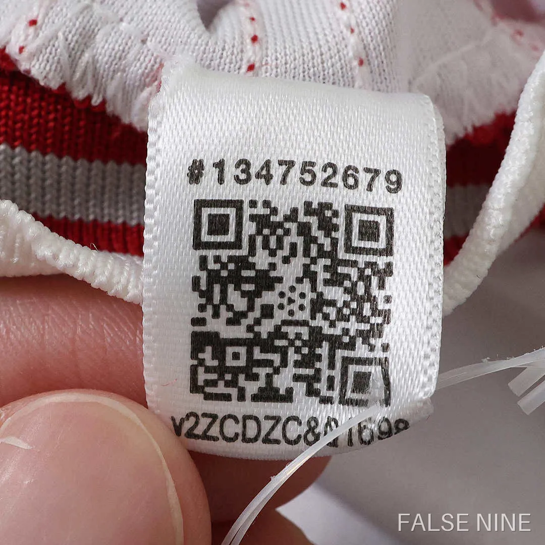 Liverpool 26/27 Away Shirt (Fan Version), photo 22