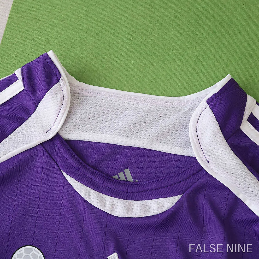 Real Madrid 2006 Third Shirt (Kids Retro), photo 2
