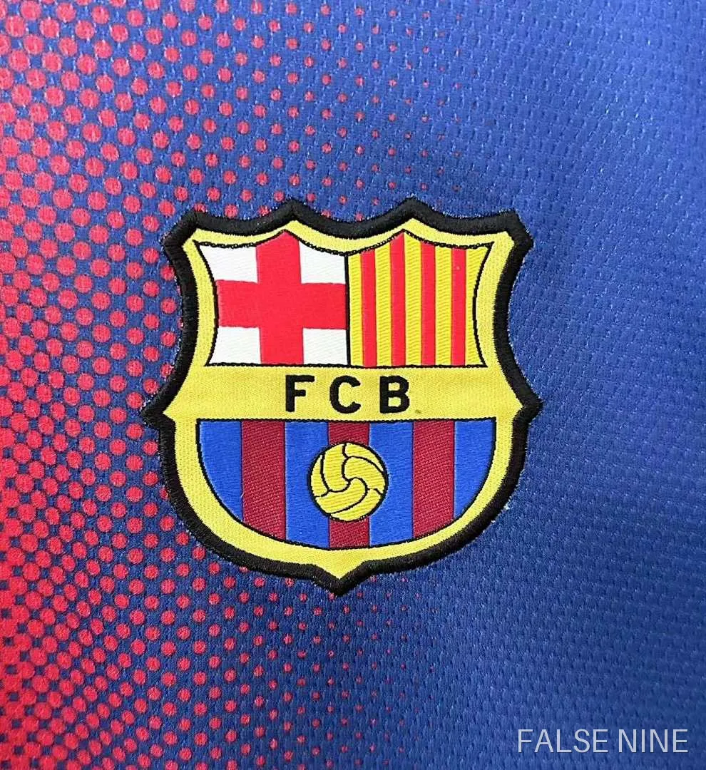12/13 Barcelona Home Long sleeved retro Fan version, photo 6