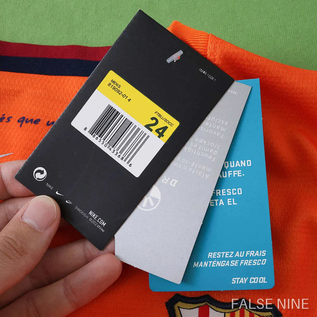 FC Barcelona 12/13 Away Kids Kit, photo 32