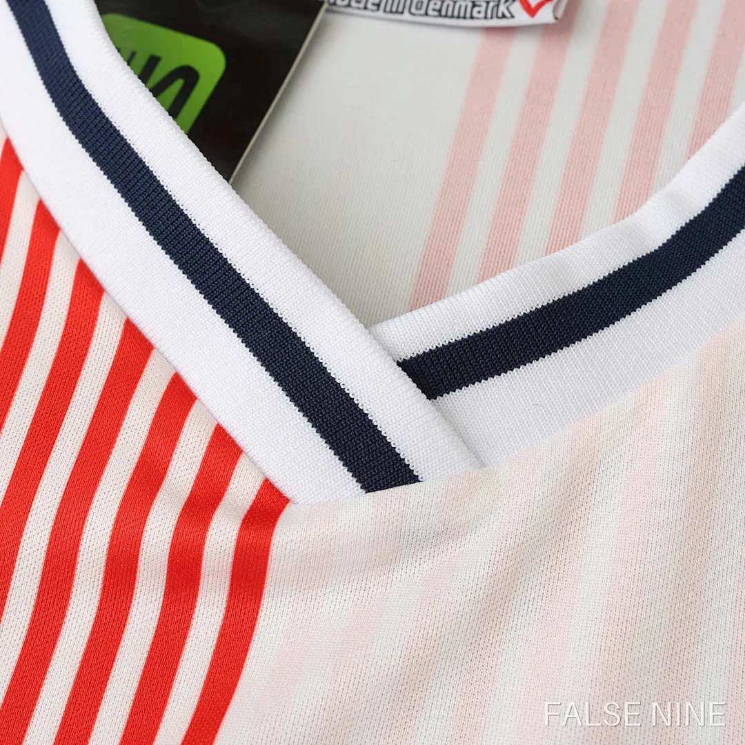 Denmark 1986 Away Shirt (Retro Fan Version), photo 5