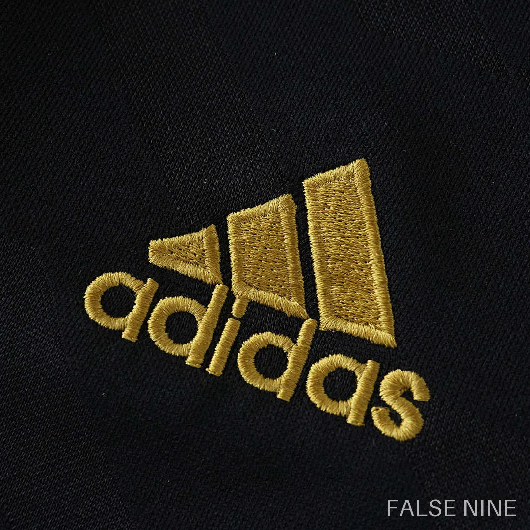 Real Madrid 2011/12 Away Kids Kit (Retro), photo 4