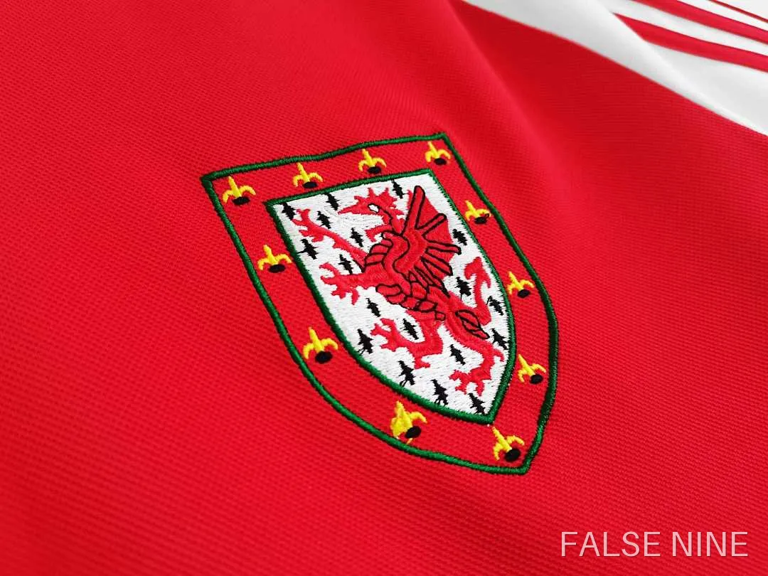 Wales 1982 Home Retro Jersey (Fan Version), photo 7