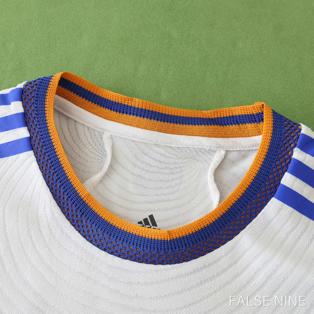 Real Madrid 21/22 Home Shirt (Player Version), photo 2