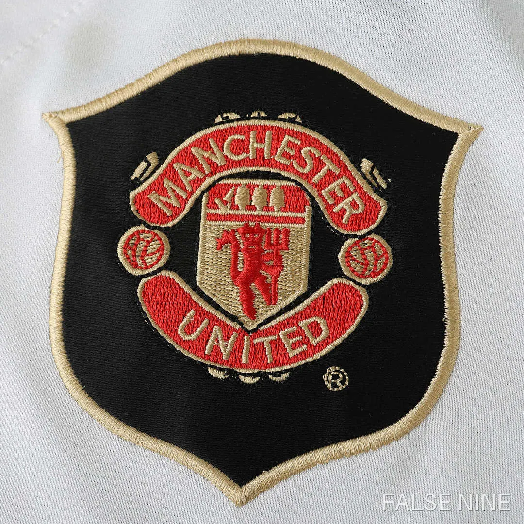 06/07 Manchester United F.C. away retro Fan version, photo 4