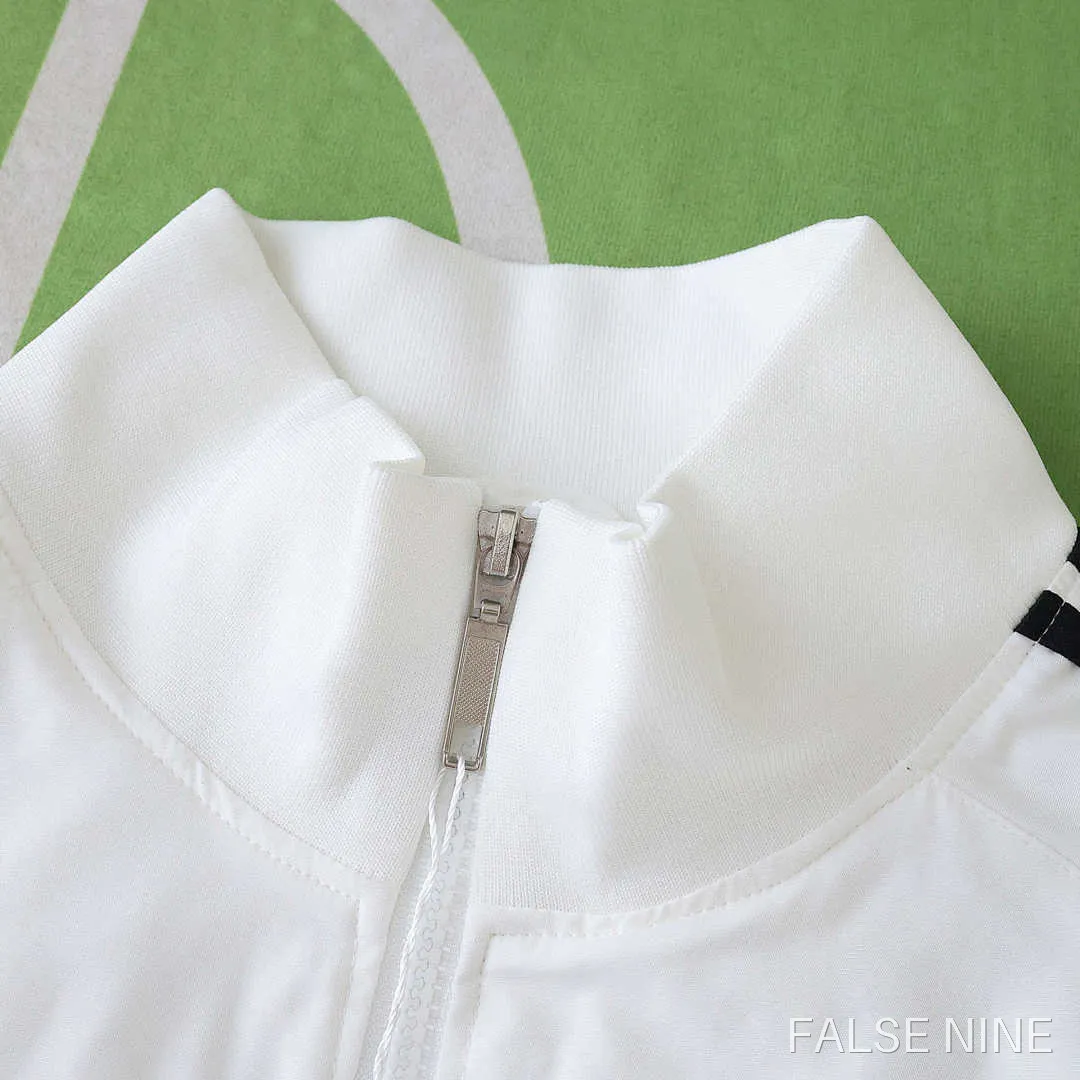 Real Madrid 25/26 Training Jacket, photo 4