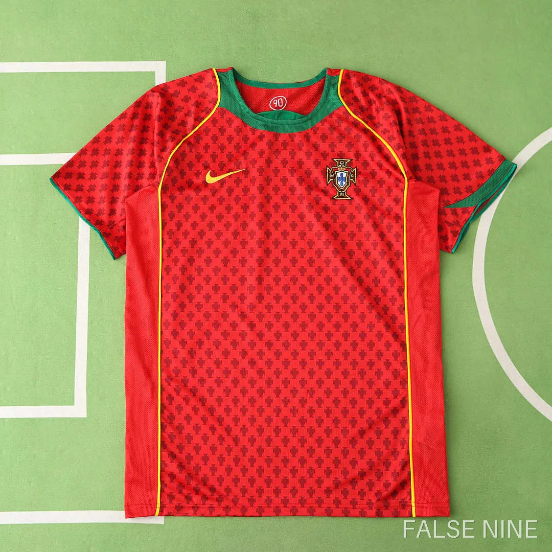 2004 Portugal home retro Fan version, photo 1