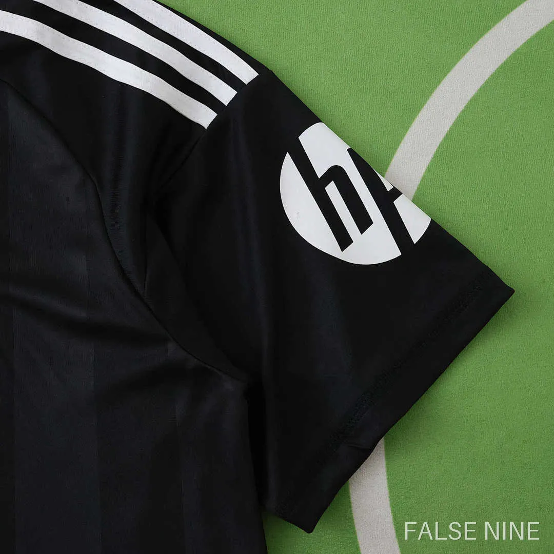 Real Madrid 25/26 Goalkeeper Shirt (Fan Version), photo 6