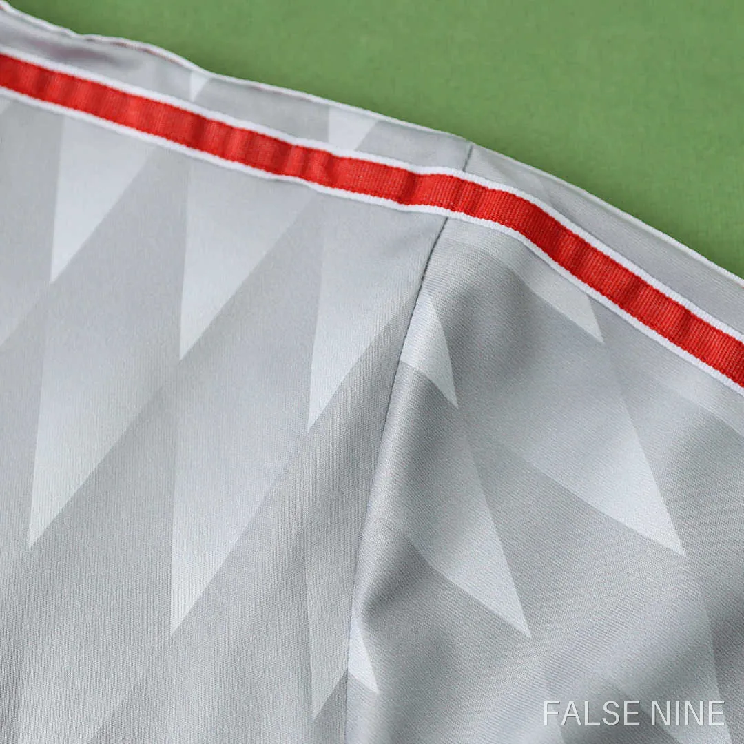 Liverpool 1989-91 Away Shirt (Fan Version), photo 10