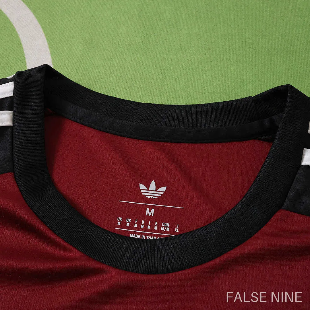 Spain 2026 Goalkeeper Long Sleeve Shirt (Fan Version), photo 11