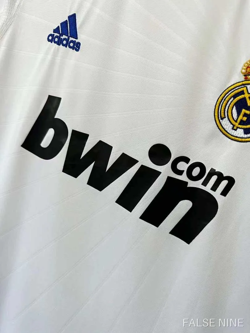 10/11 Real Madrid Home retro Fan version, photo 10