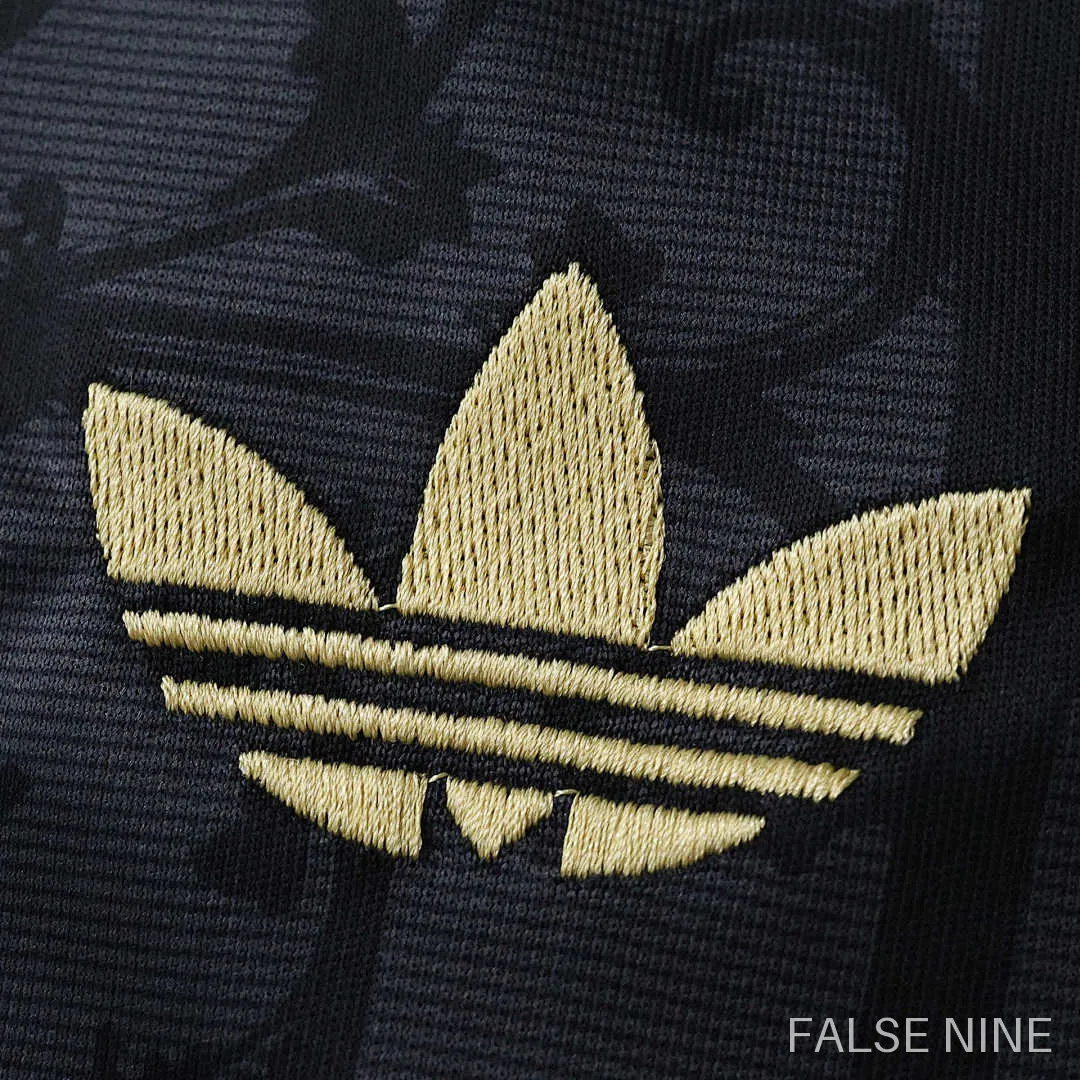 Liverpool 25/26 Special Shirt (Fan Version), photo 8
