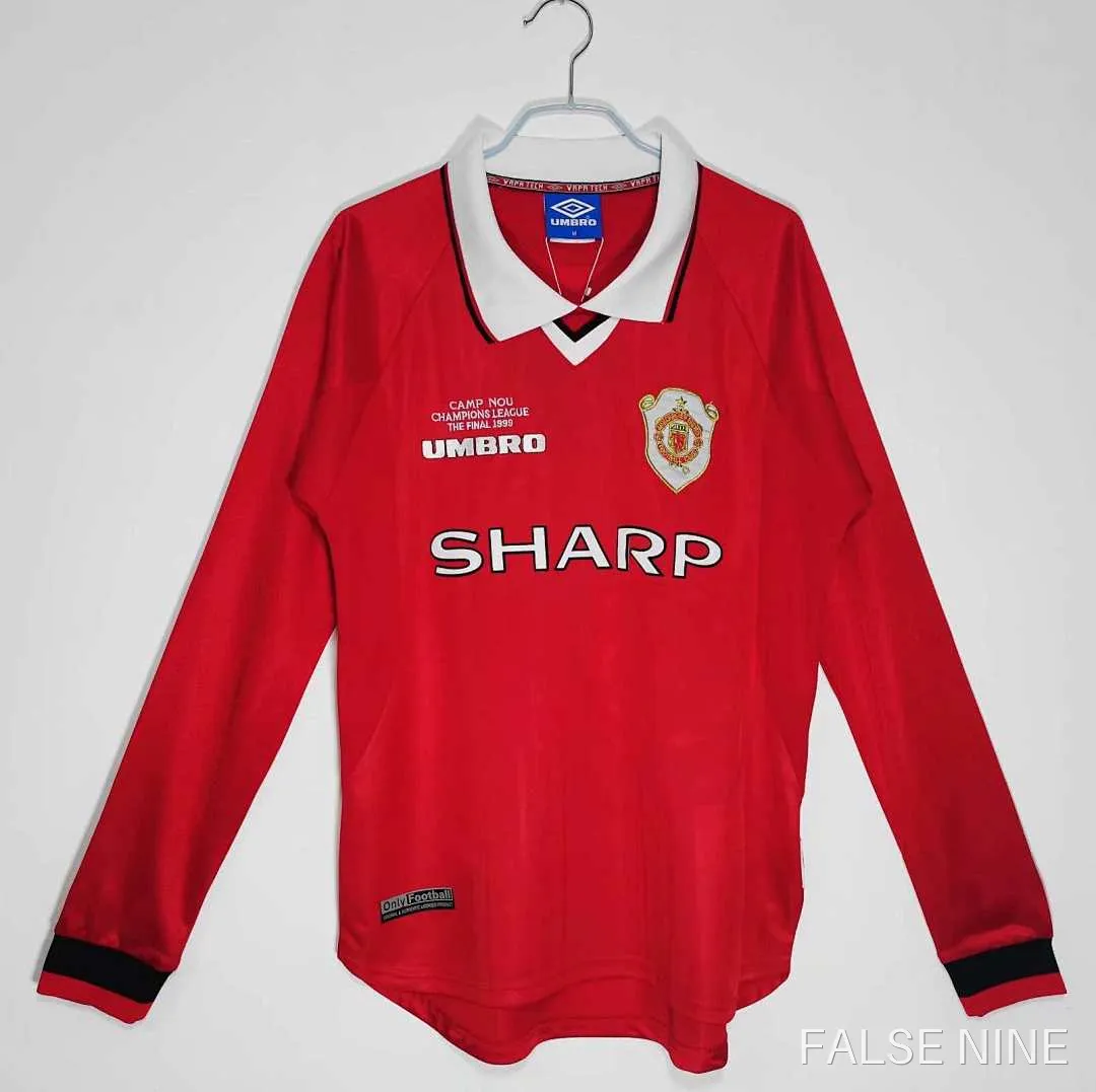 Manchester United 1999 Home Shirt (Retro Fan Version), photo 1
