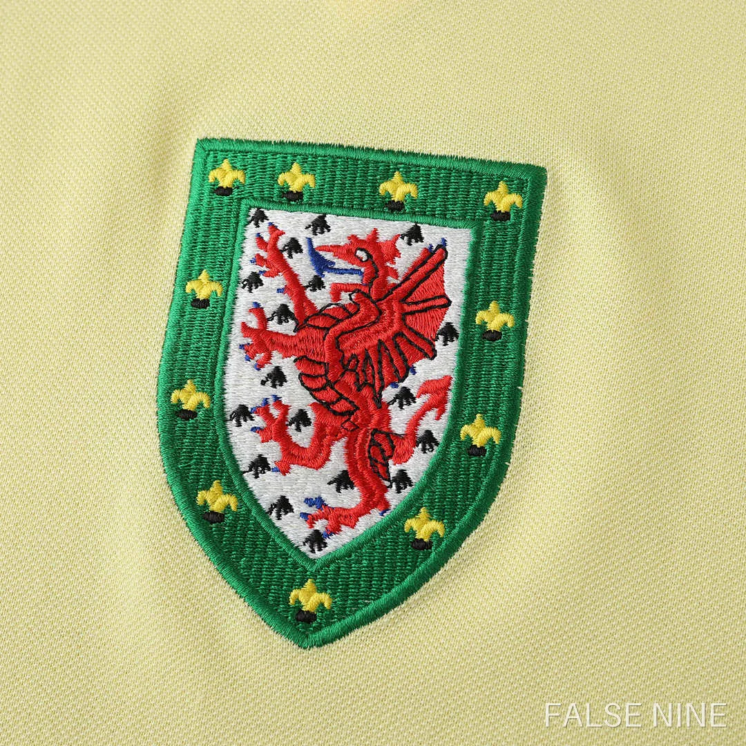 Wales 1976-79 Home Retro Jersey (Fan Version), photo 7