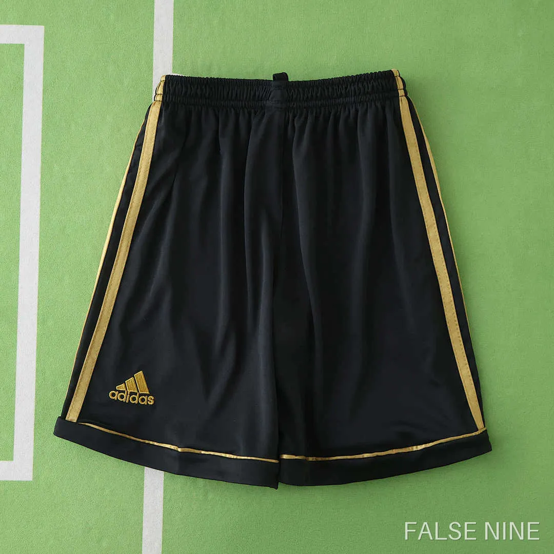 Real Madrid 2011/12 Away Kids Kit (Retro), photo 19