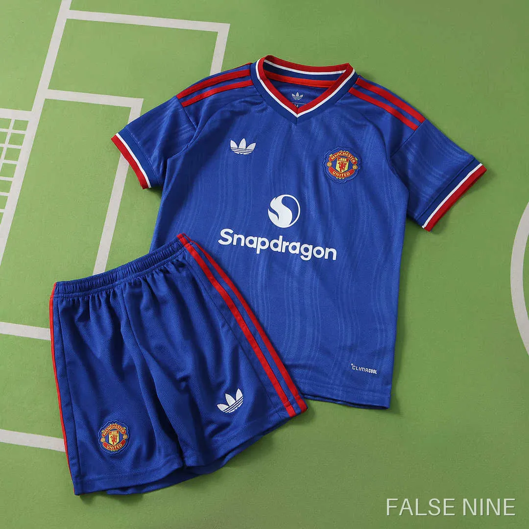 Manchester United 26/27 Away Kids Kit, photo 2