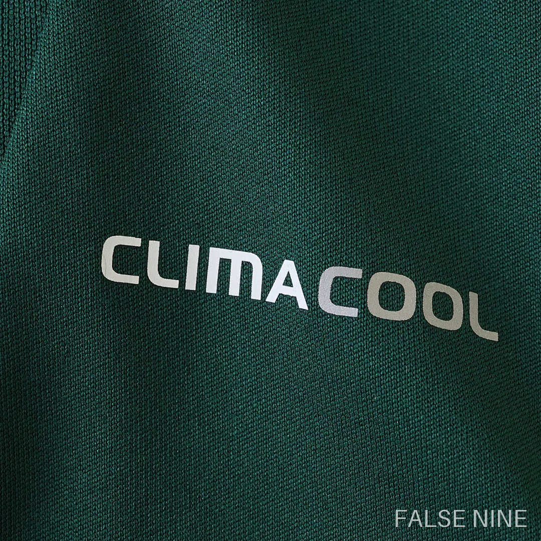 12/13 Real Madrid CF third retro Kids kit, photo 9