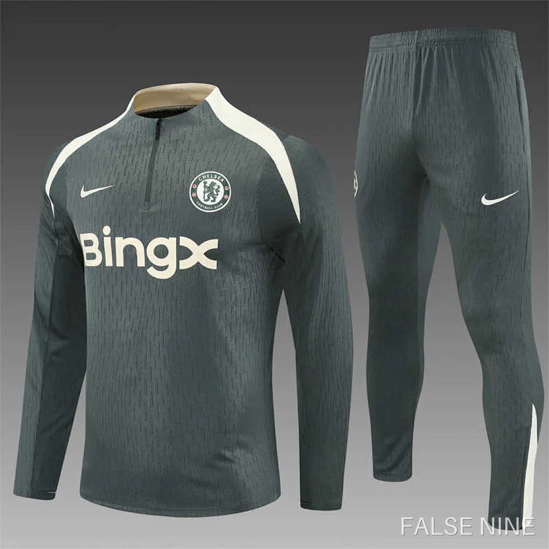Chelsea 25/26 Training Tracksuit Set, photo 4