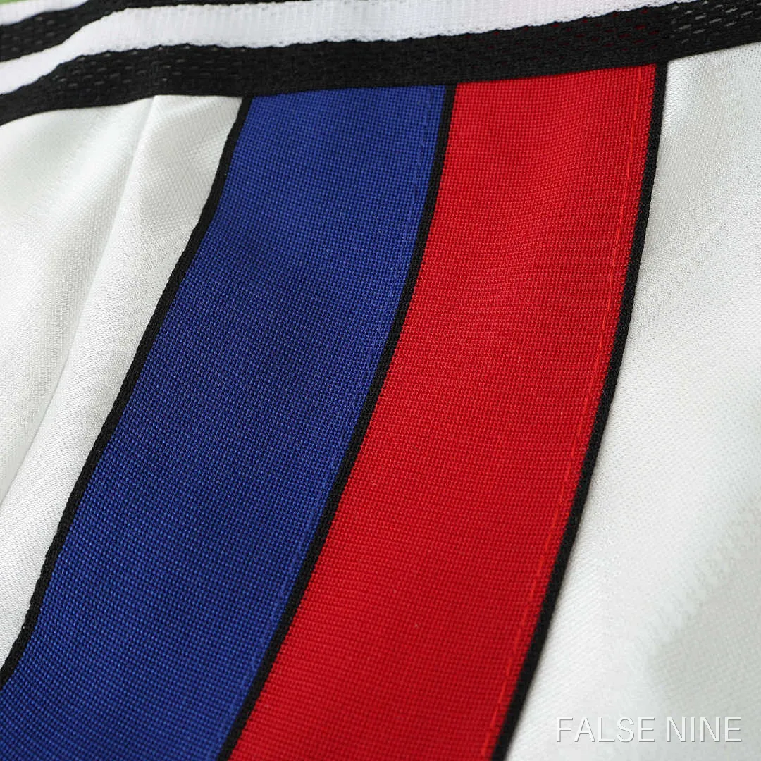Bayern Munich 1997-98 Away Shirt (Retro Fan Version), photo 19