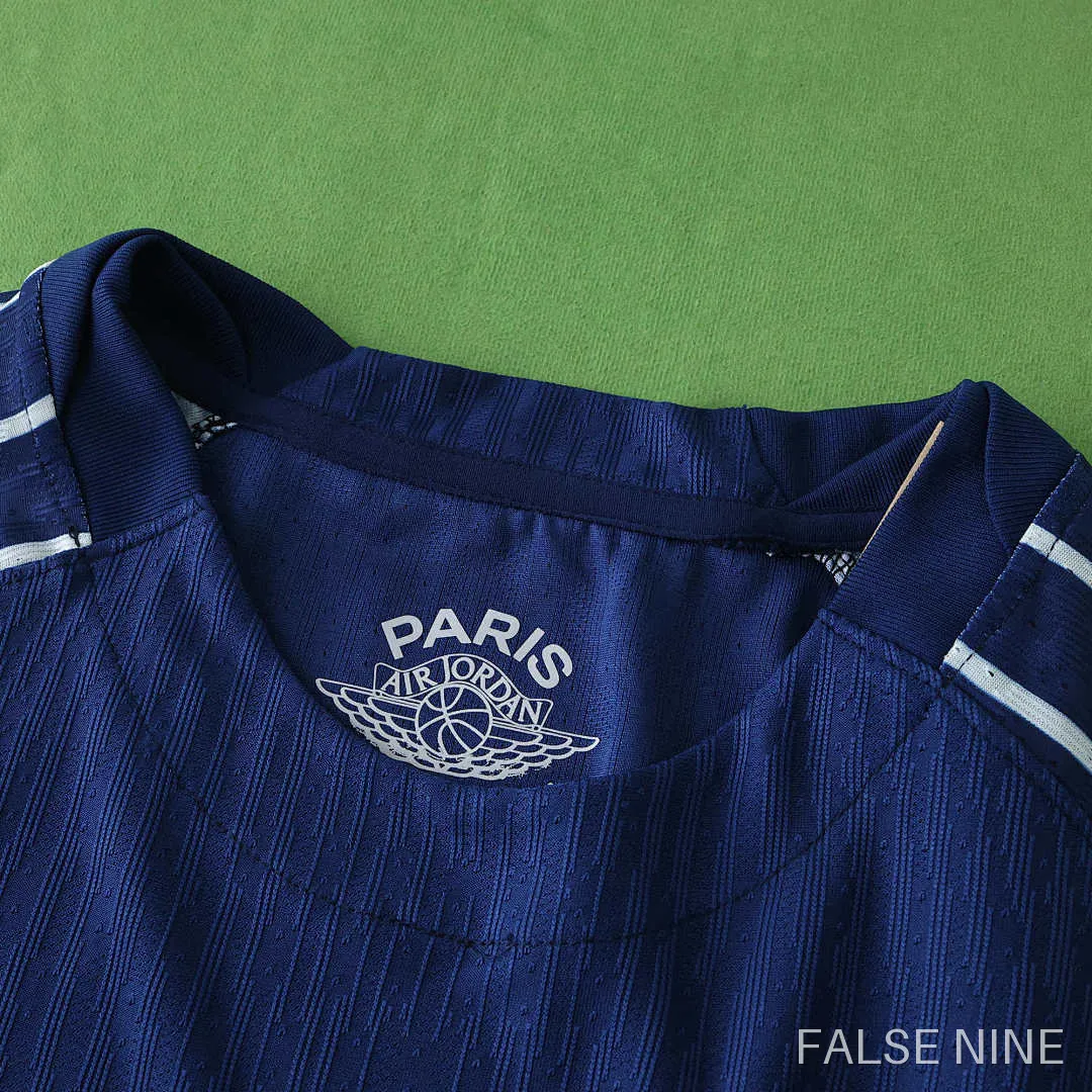 Paris Saint-Germain 24/25 Fourth Shirt (Player Version), photo 2