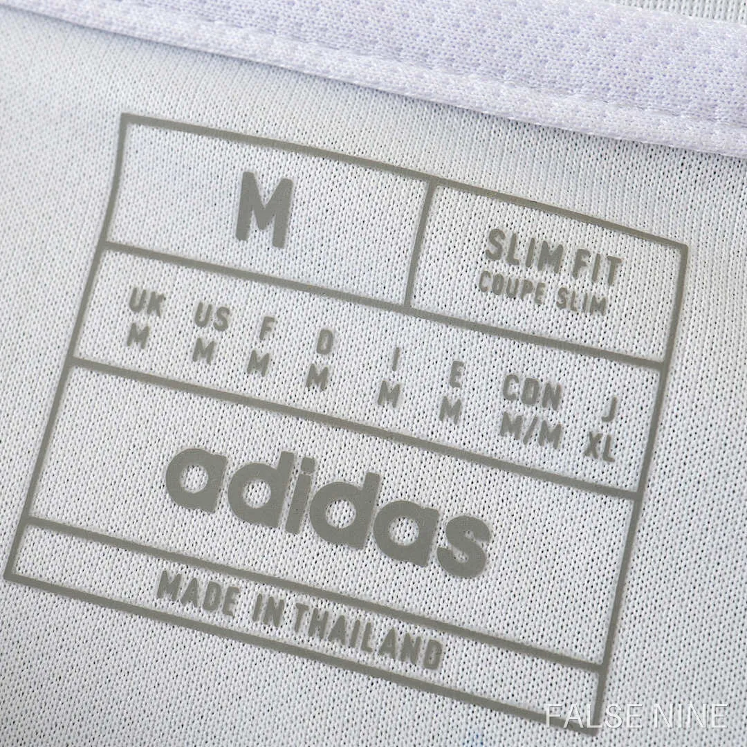 Real Madrid 24/25 Concept Shirt (Fan Version), photo 3