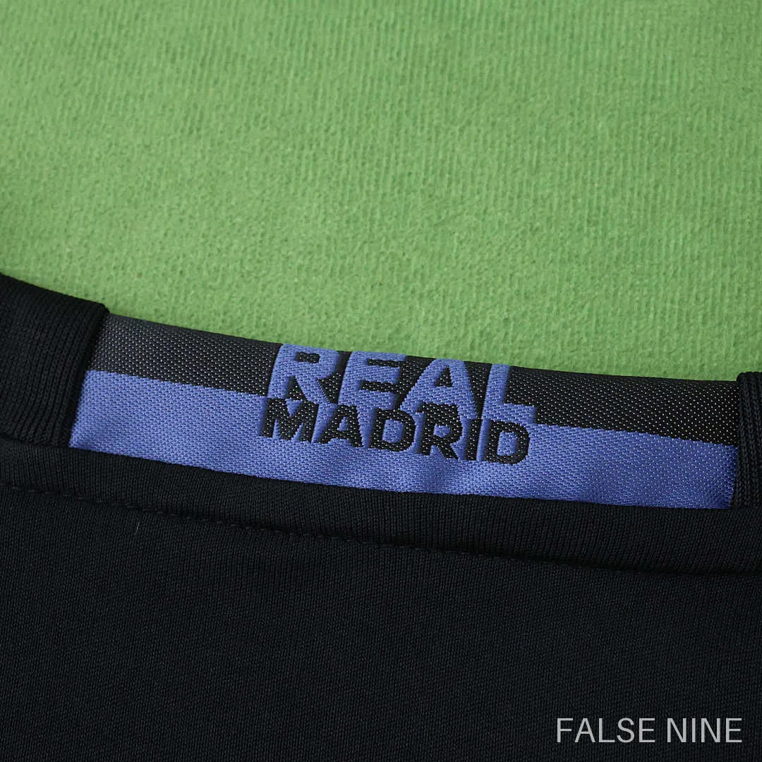 Real Madrid 16/17 Third Kids Kit, photo 17