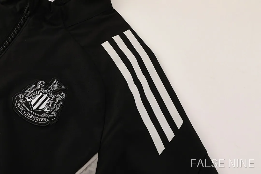 Newcastle United 25/26 Training Windbreaker, photo 9