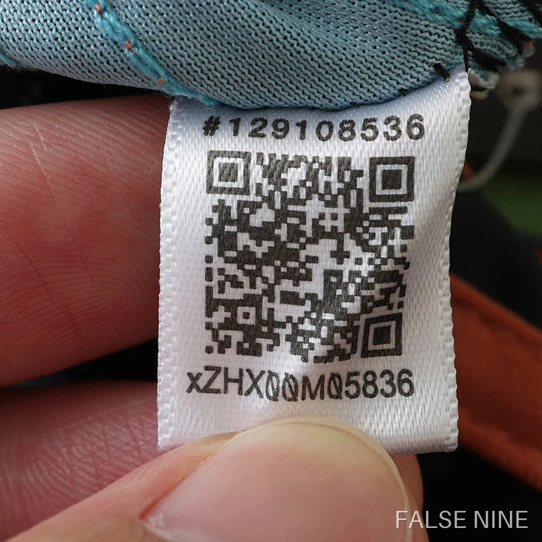 Bayern Munich 24/25 Away Shirt (Fan Version), photo 19