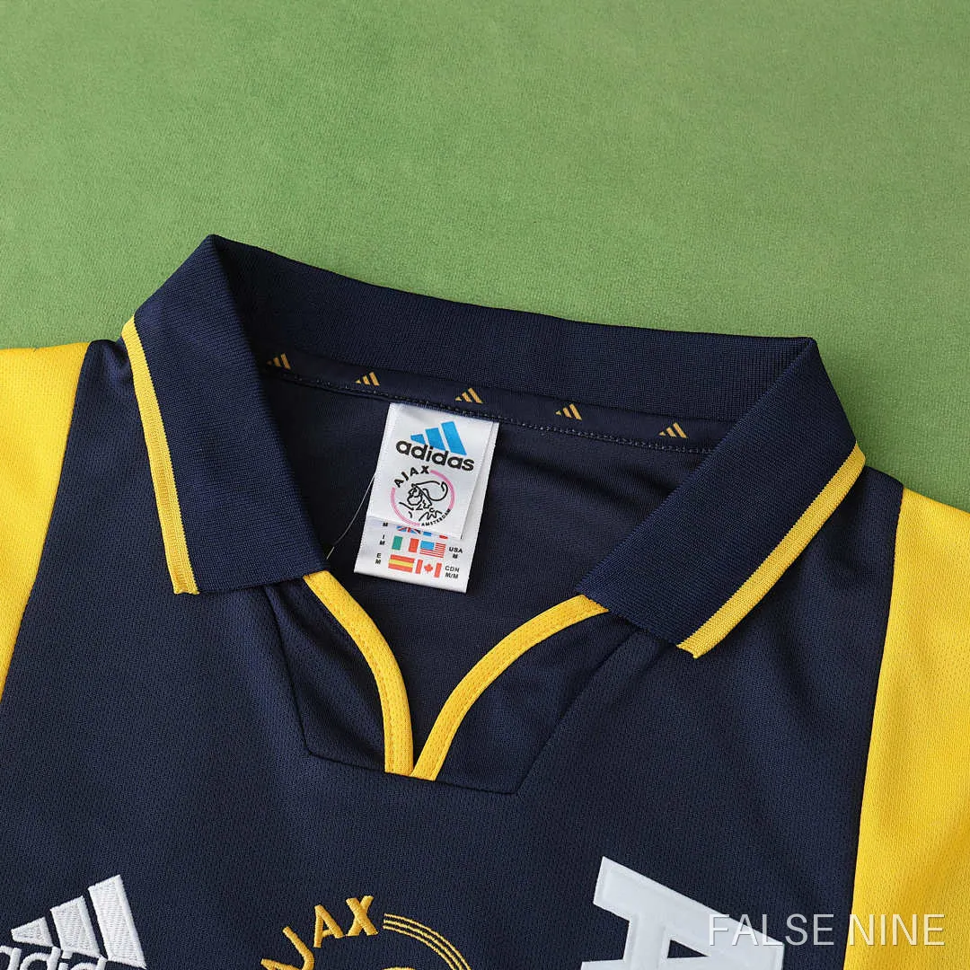Ajax 2000/01 Away Retro Jersey (Fan Version), photo 2
