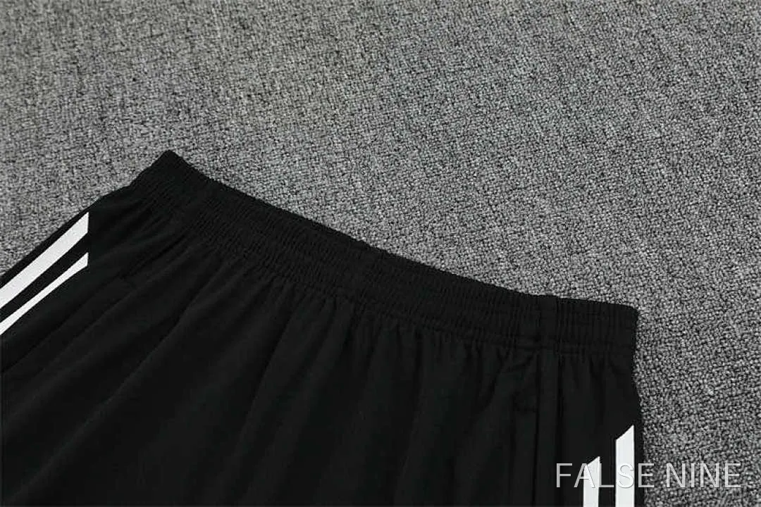Liverpool 25/26 Training Kit (Fan Version), photo 15