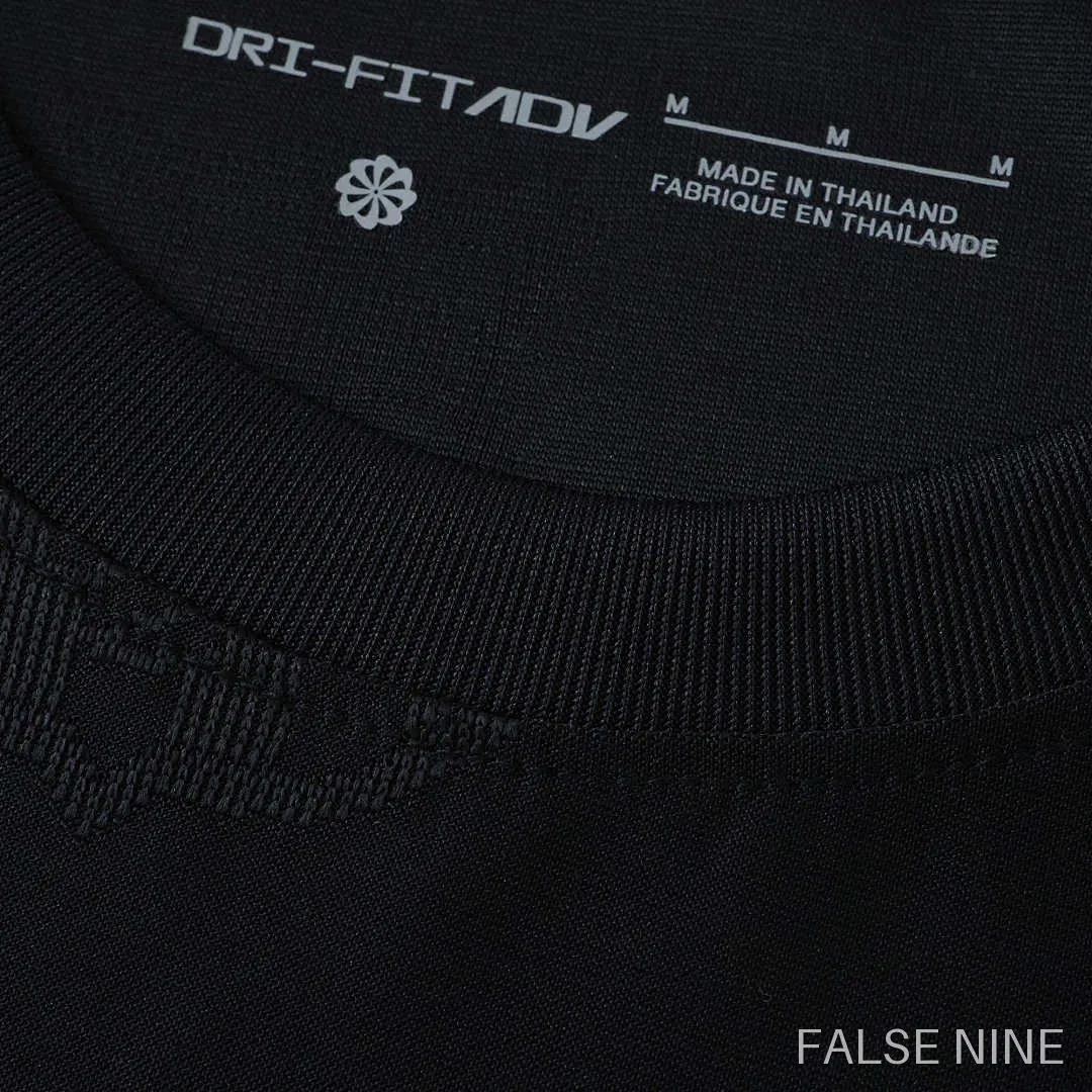 FC Barcelona 25/26 Away Shirt (Player Version), photo 3