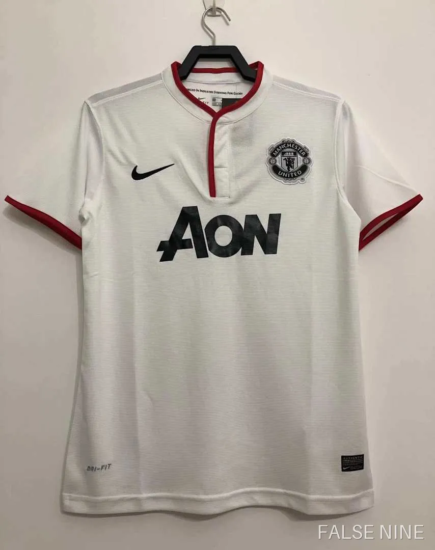 13/14 Manchester United away retro Fan version, photo 1
