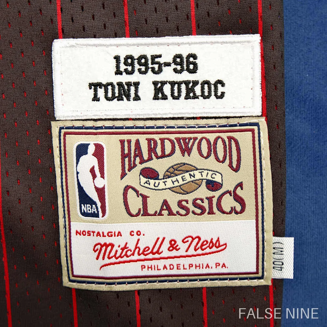 Chicago Bulls 1995-96 Home Jersey (Retro), photo 3