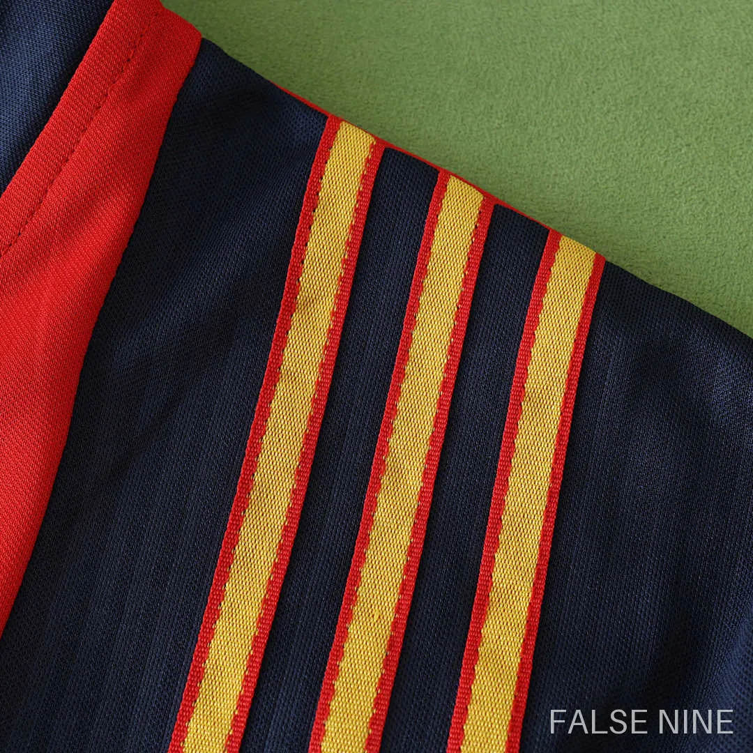 Spain 1996 Home Shirt (Retro Fan Version), photo 9