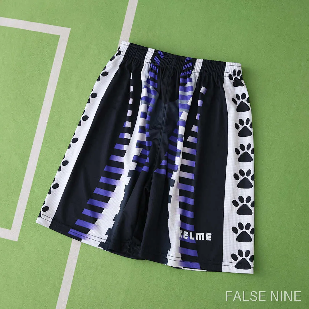 Real Madrid 1997/98 Third Kit (Kids Retro), photo 19