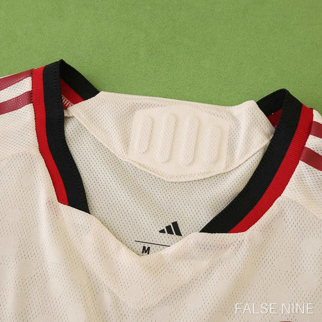 Liverpool 25/26 Away Long Sleeve Shirt (Player Version), photo 2