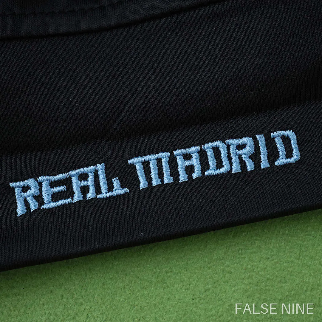 Real Madrid 09/10 Third Kit (Kids), photo 32