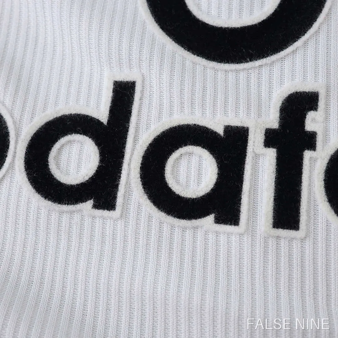 Manchester United 2000/01 Away Kids Kit (Retro), photo 20