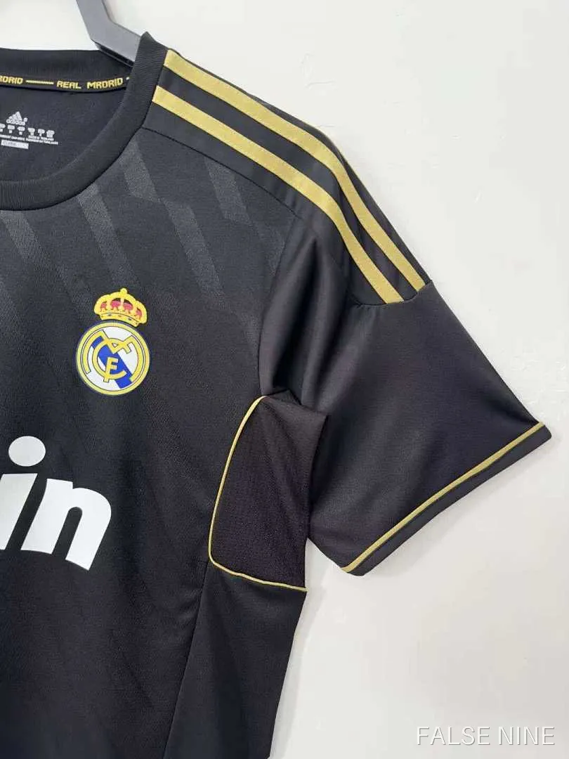 11/12 Real Madrid away retro Fan version, photo 5