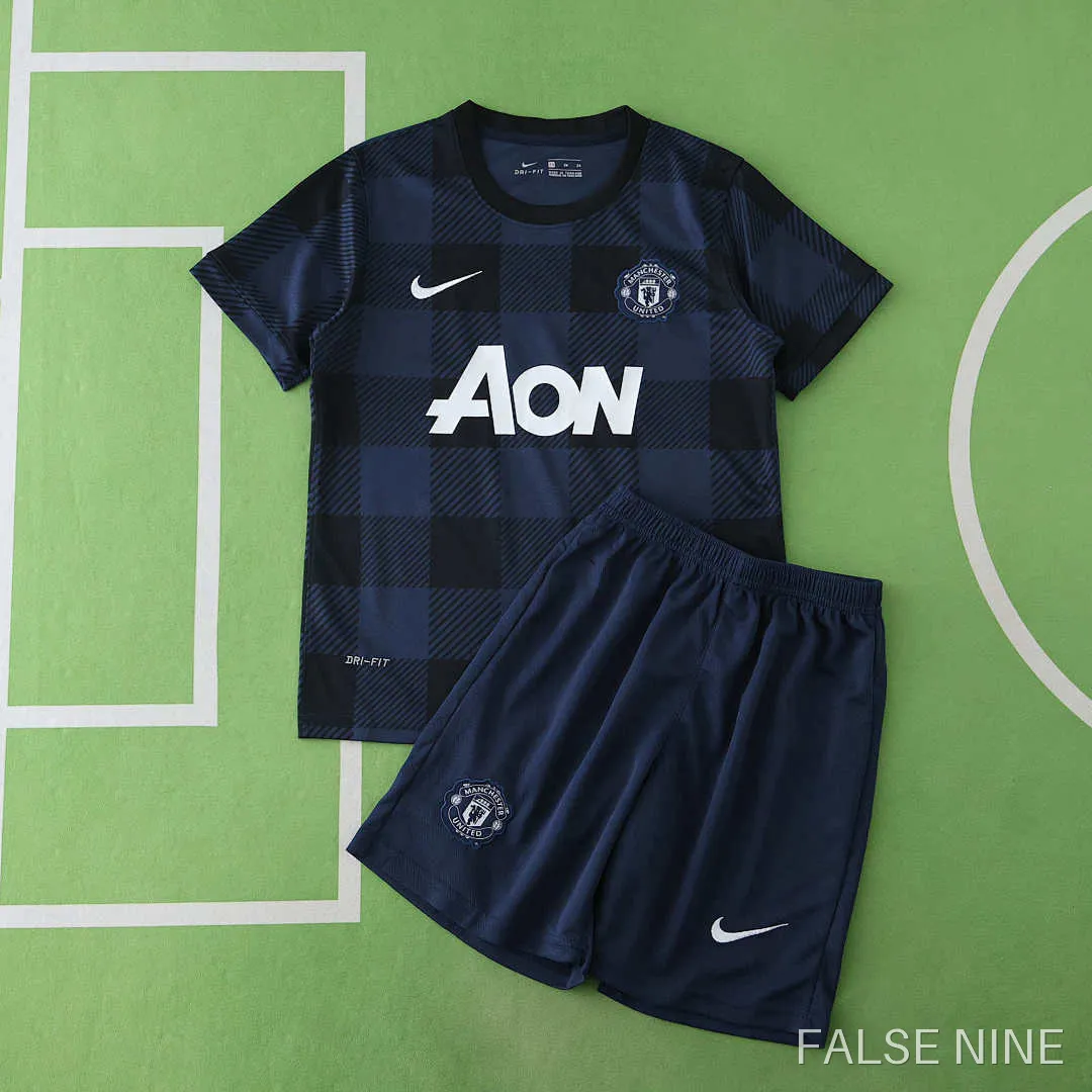 Manchester United 13/14 Away Kids Retro Shirt, photo 12