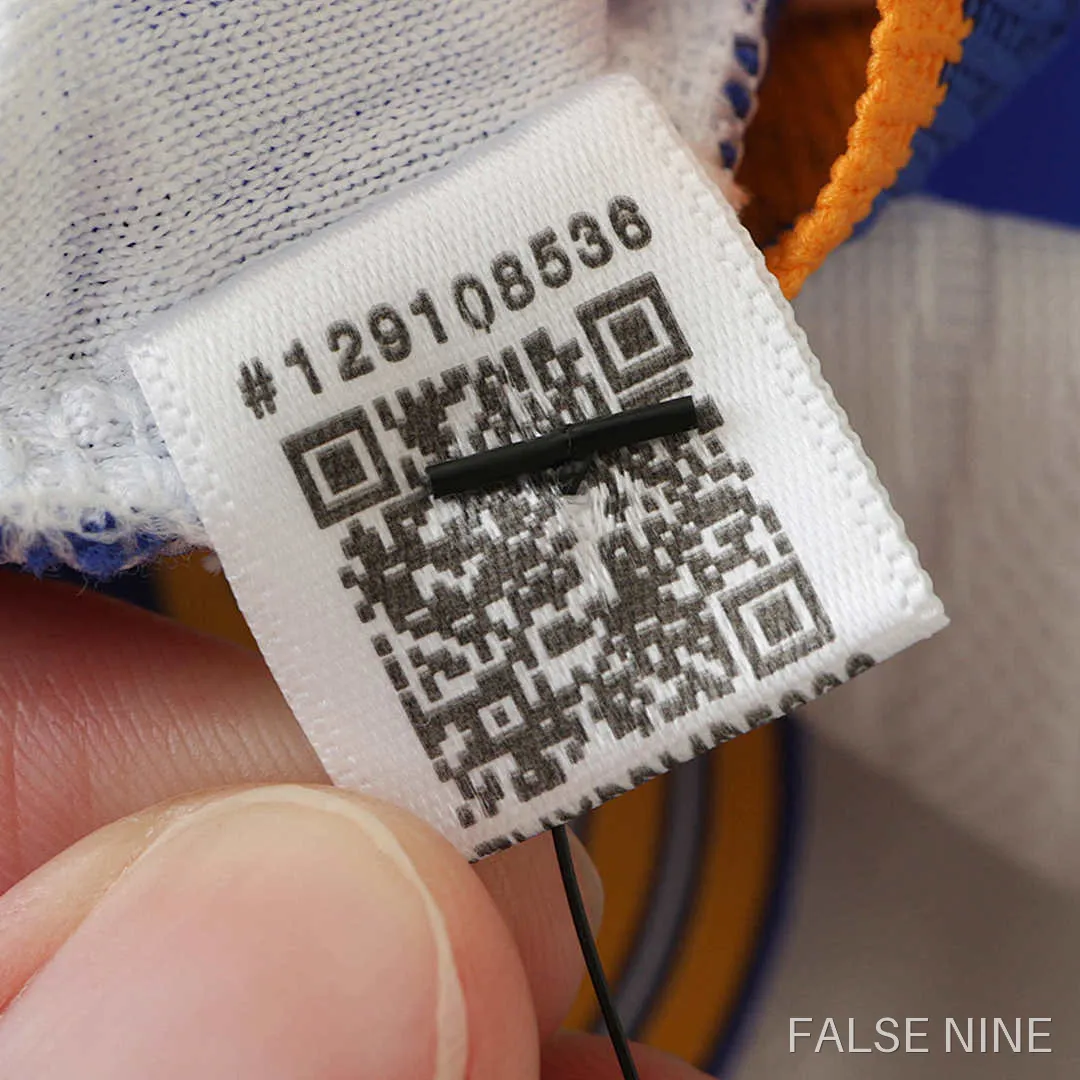 Real Madrid 21/22 Home Shirt (Player Version), photo 13